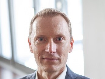 Laurent Zielezinski, Vice President Sales at Daikin Chemical Europe